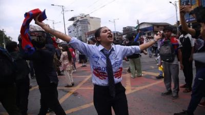 নেপালে ‘জেন জি’দের বিক্ষোভ, নিহতের সংখ্যা বেড়ে ১৯