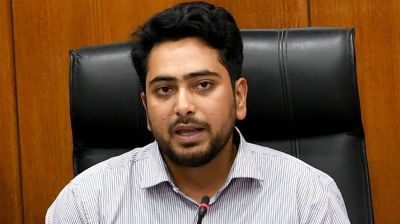 আওয়ামী লীগকে দল হিসেবে বিচারের আওতায় আনার দাবি নাহিদ ইসলামের