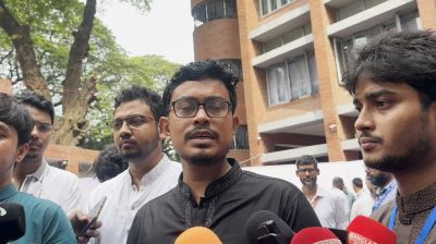 ভোটকেন্দ্র ঘুরে যে বার্তা দিলেন সাদিক কায়েম