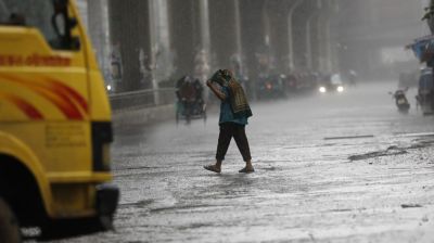 ঢাকায় বৃষ্টির আভাস, গরমে মিলবে স্বস্তি