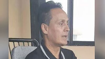 সেই মার্কিন নাগরিককে রিসিভ করে পুলিশ কর্মকর্তা, হোটেল ভাড়া দেন জাপা নেতা