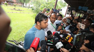 ‘জাল ভোটের’ অভিযোগে হট্টগোল, ভোটগ্রহণ বন্ধ