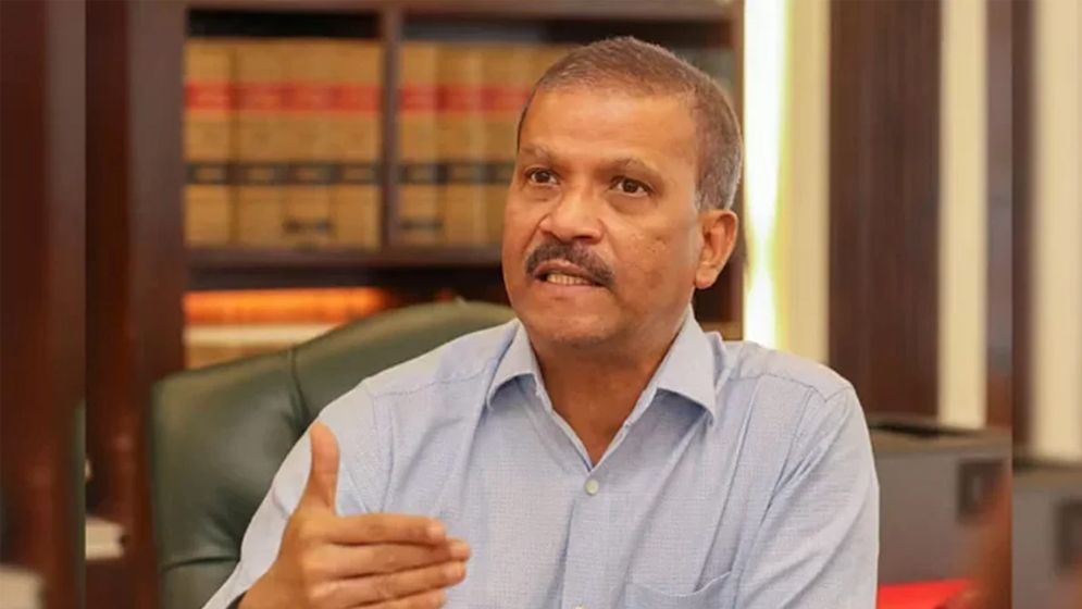 ফেব্রুয়ারিতে নির্বাচন করতে সরকার বদ্ধপরিকর: আইন উপদেষ্টা