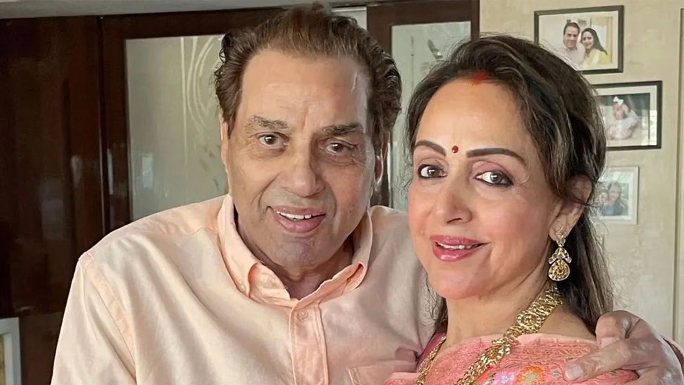 ধর্মেন্দ্রর মৃত্যুর গুজব, যা বললেন হেমা মালিনী