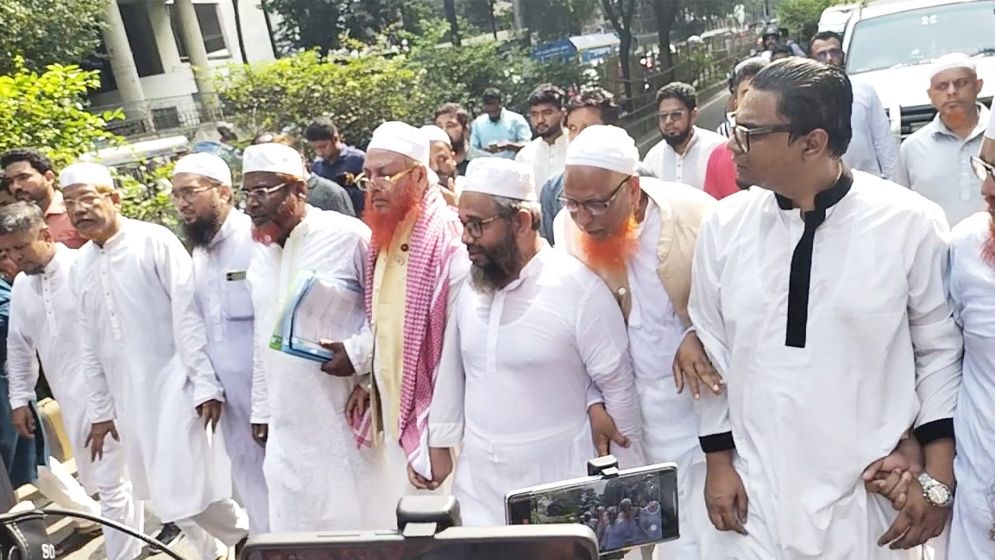 জামায়াত সেক্রেটারির নেতৃত্বে যমুনায় ৮ দলের প্রতিনিধিরা