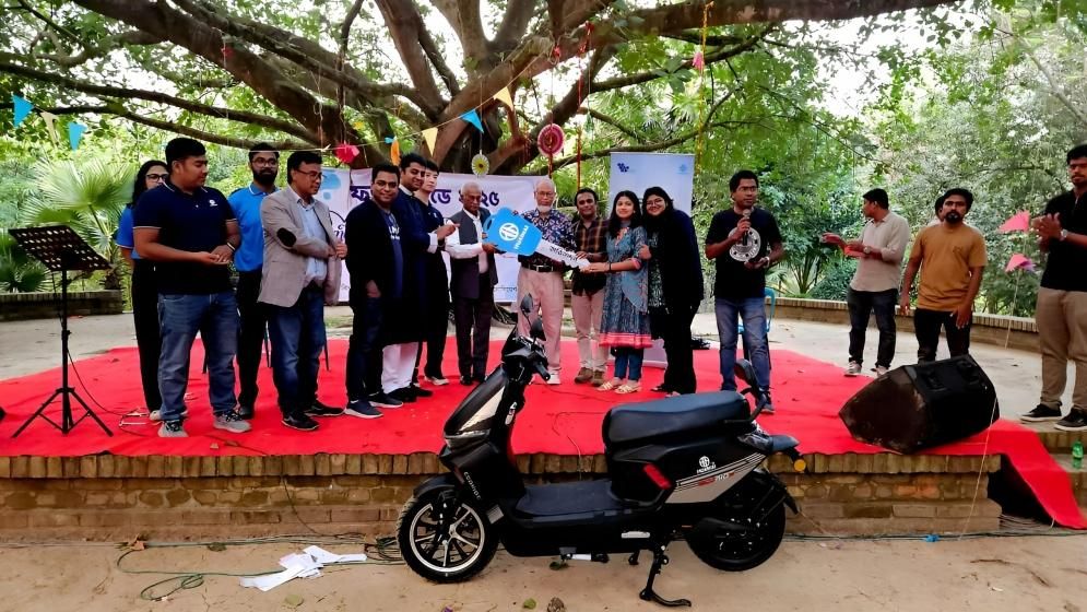 সাংবাদিকদের বিশেষ ছাড়ে ইলেকট্রিক-বাইক দিচ্ছে ন্যামস মোটরস
