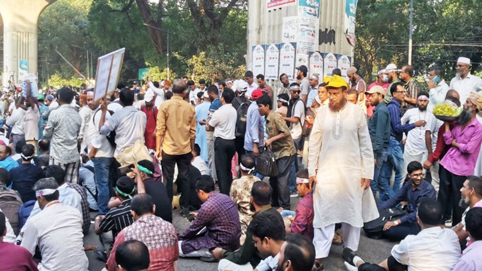 প্রাথমিক শিক্ষকদের কর্মবিরতি, ৬৫ হাজার স্কুলে ক্লাস বন্ধ