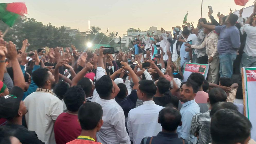 নবীনগরে সাত মনোনয়ন প্রত্যাশী এক মঞ্চে