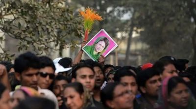 নির্বাচনের আগে যে তিন চ্যালেঞ্জের মুখে বিএনপি