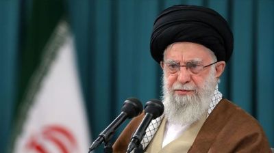 ইসরায়েলকে সমর্থন বন্ধ না করলে যুক্তরাষ্ট্রকে সহযোগিতা নয়: খামেনি