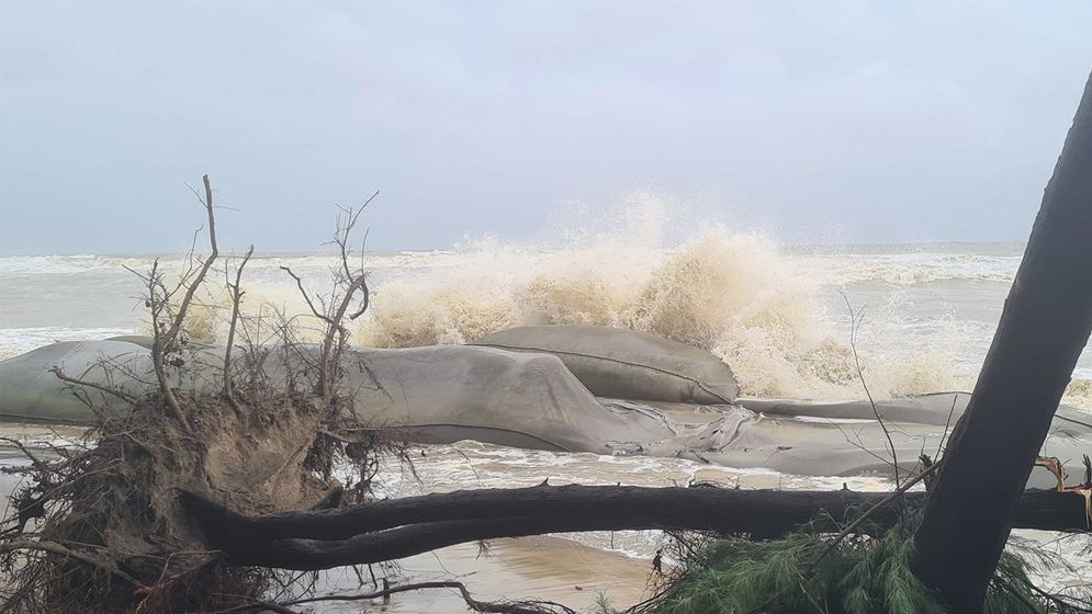 সাগরে নিম্নচাপ, যে সতর্কবার্তা দিলো আবহাওয়া অফিস