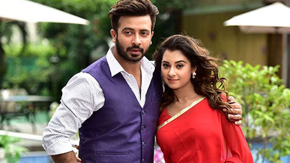 ডিভোর্স নিয়ে অবশেষে মুখ খুললেন বুবলী  