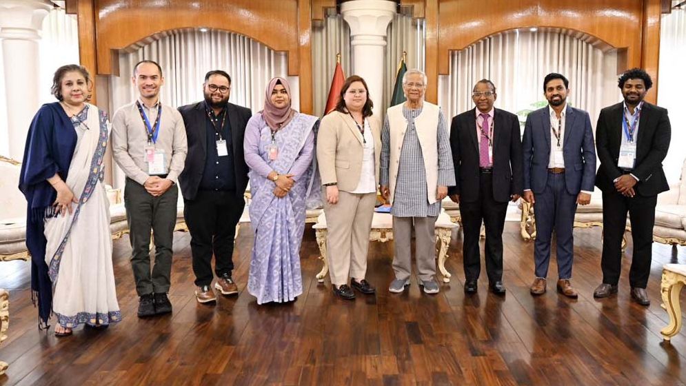 প্রধান উপদেষ্টার সঙ্গে আনফ্রেল পর্যবেক্ষকদলের সাক্ষাৎ