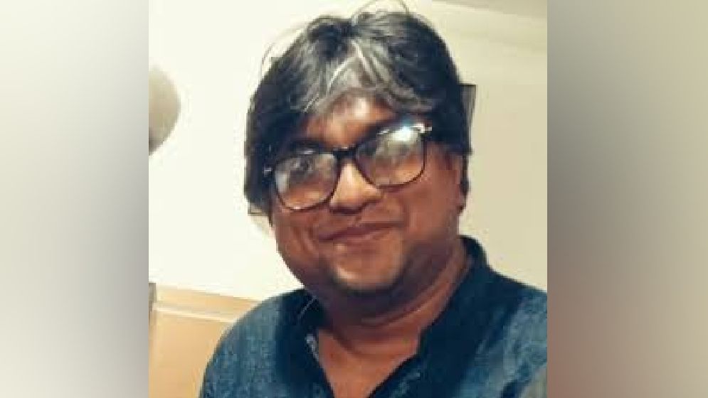 নির্বাচন থেকে সরে দাঁড়ালেন ঢাকার এক প্রার্থী