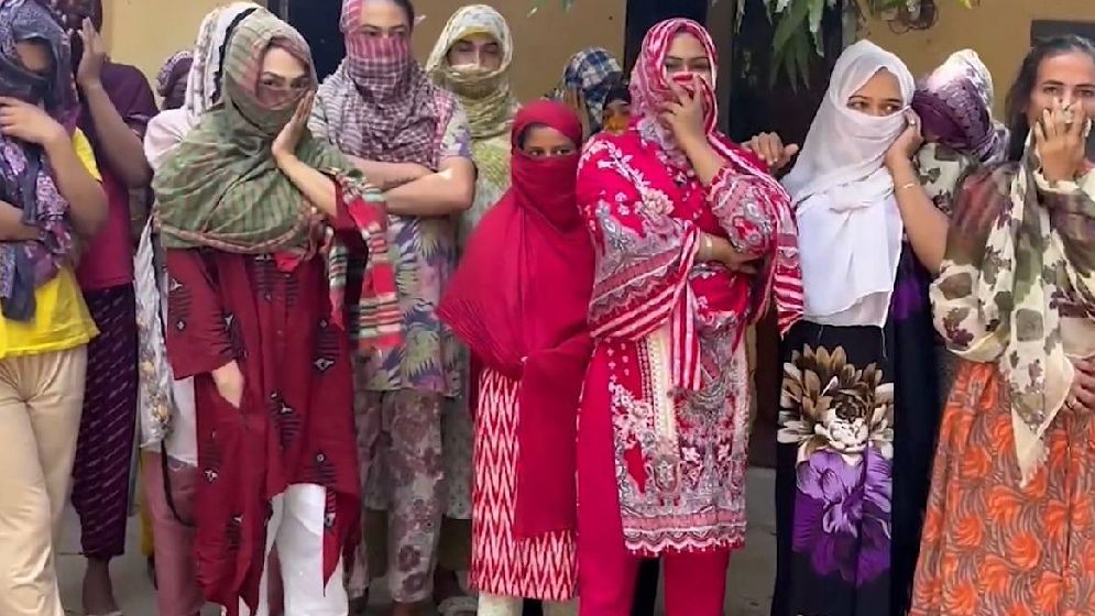 ২৫ বাংলাদেশিকে গ্রেপ্তার করলো মুম্বাই পুলিশ
