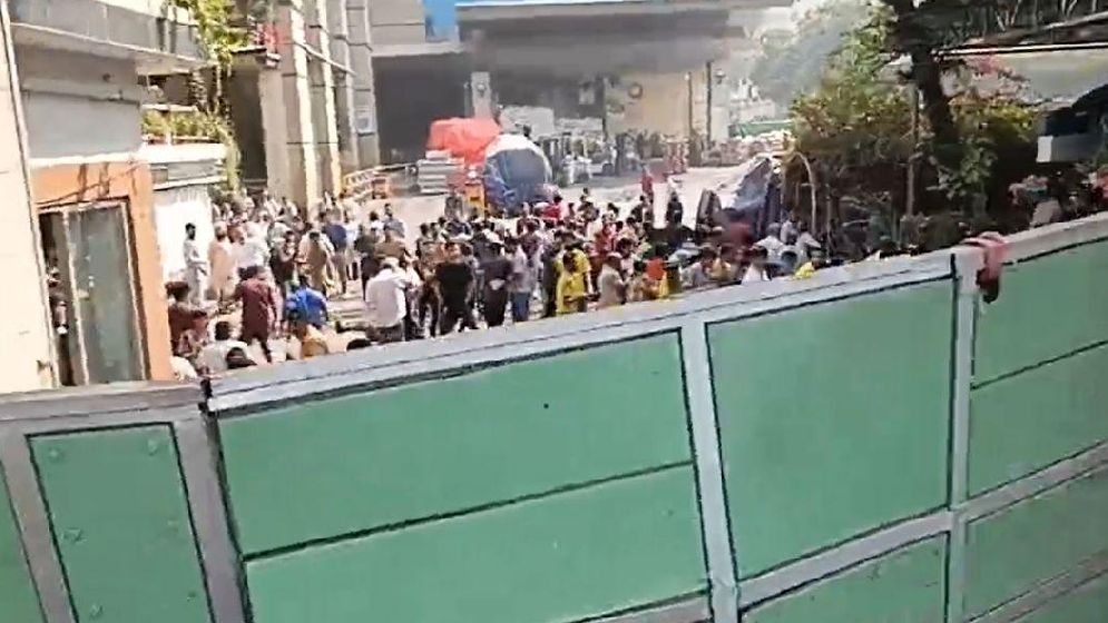 দুধ কারখানায় বিস্ফোরণে আহত ১১