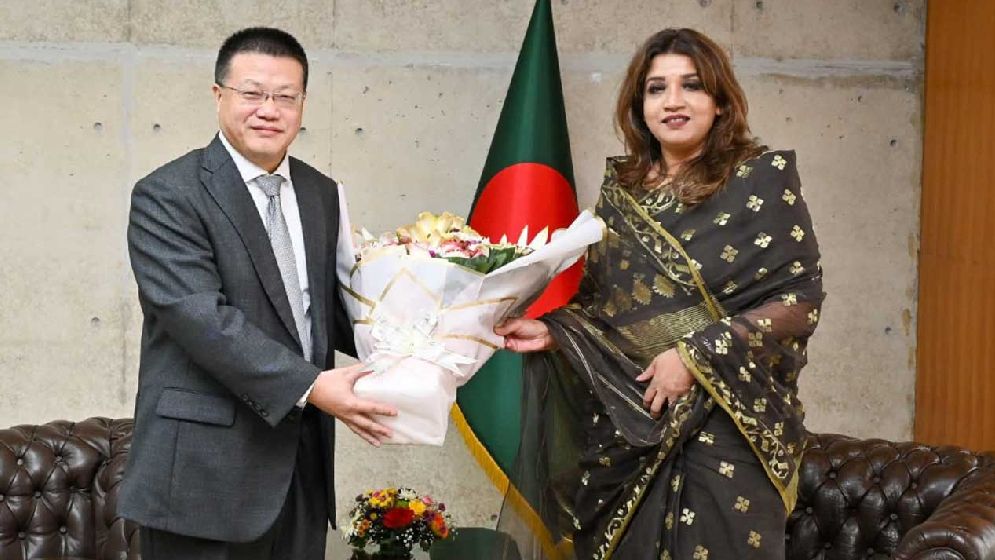 পররাষ্ট্র প্রতিমন্ত্রী-চী‌না রাষ্ট্রদূতের সাক্ষাৎ