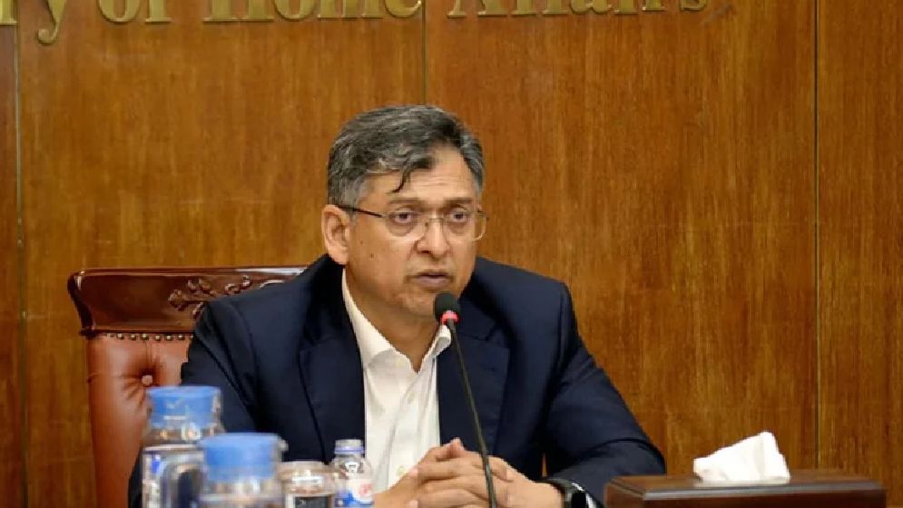 রাষ্ট্রপতির সাক্ষাৎকার নিয়ে স্বরাষ্ট্রমন্ত্রীর প্রতিক্রিয়া