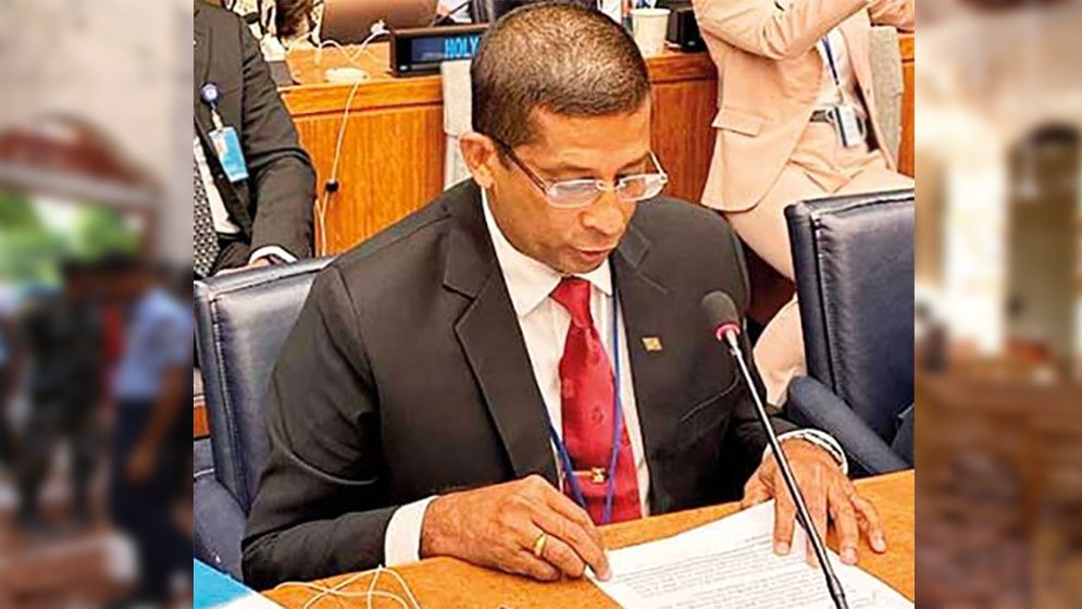 শ্রীলঙ্কার সাবেক গোয়েন্দা প্রধান গ্রেপ্তার