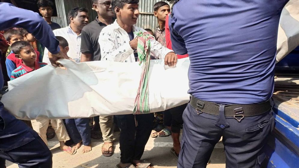 কুড়িগ্রামে গৃহবধূর রহস্যজনক মৃত্যু, স্বামী পলাতক