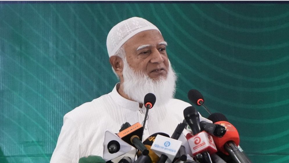 ‘রাষ্ট্রপতি অনেক কিছুই চেপে গেছেন’