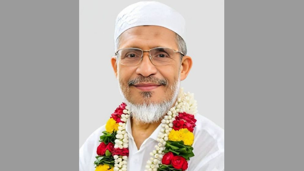 নেতাকর্মীদের শুভেচ্ছায় সিক্ত হলেন বাবর