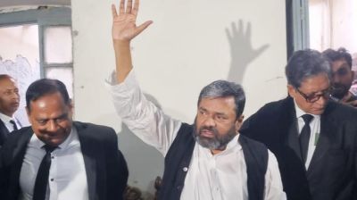 আত্মসমর্পন করে জামিন পেলেন আওয়ামী লীগের এমপি
