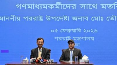 নিজেদের দোষেই ভিসা পাচ্ছে না বাংলাদেশীরা