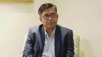 সম্পদের হিসাব দিলেন প্রেস সচিব