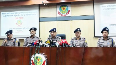 ঢাকায় ৩৭ ঝুঁকিপূর্ণ কেন্দ্র ঘিরে কঠোর নিরাপত্তা