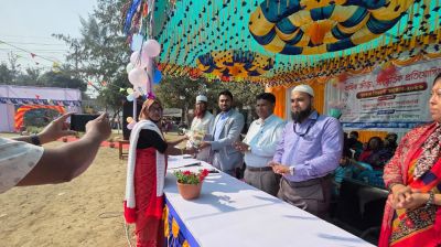 ডুমুরিয়ায় বার্ষিক ক্রীড়া সাংস্কৃতিক ও পুরস্কার বিতরণ অনুষ্ঠিত 