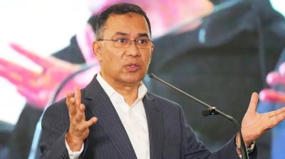 বরিশালে পৌঁছেছেন তারেক রহমান: কুরআন তেলাওয়াতে সমাবেশ শুরু