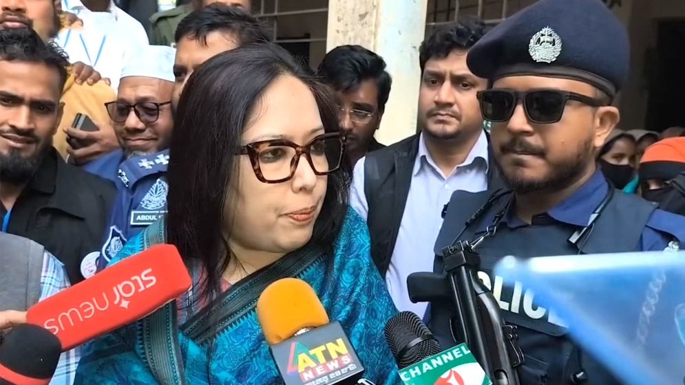 সিলমারা ও ৮ কেন্দ্র দখলের অভিযোগ রুমিন ফারহানার