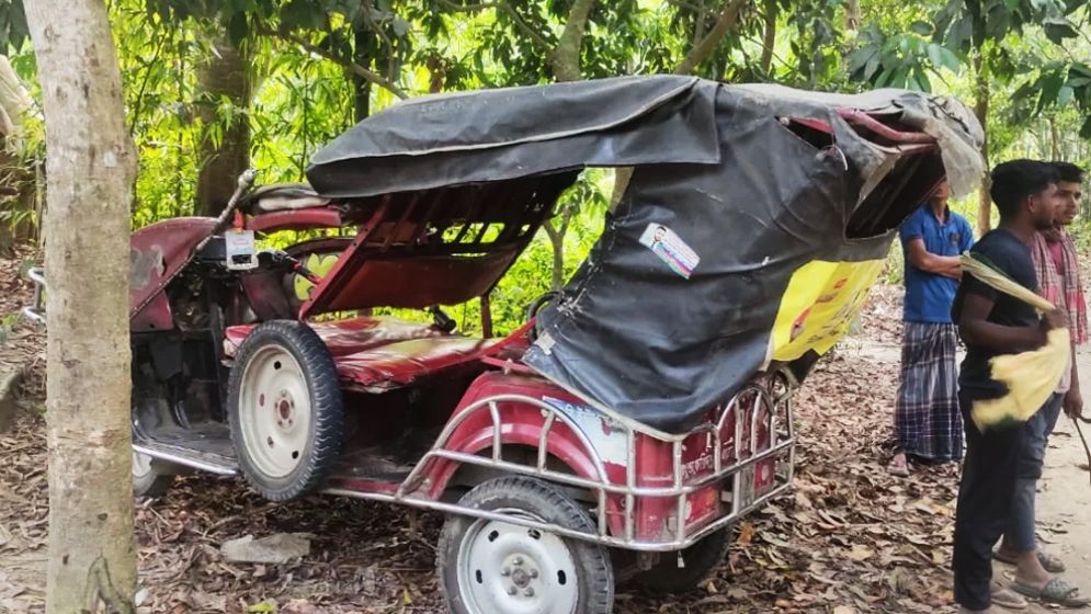 নসিমন-ইজিবাইক মুখোমুখি সংঘর্ষে বৃদ্ধ নিহত