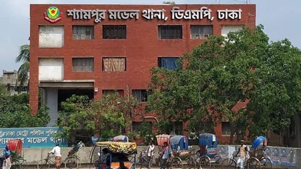 রাজধানীতে কাগজের বাক্সে নবজাতকের মর‌দেহ