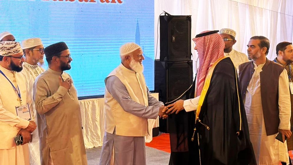 কূটনীতিকদের সঙ্গে বিরোধীদলীয় নেতার ঈদ-শুভেচ্ছা বিনিময়