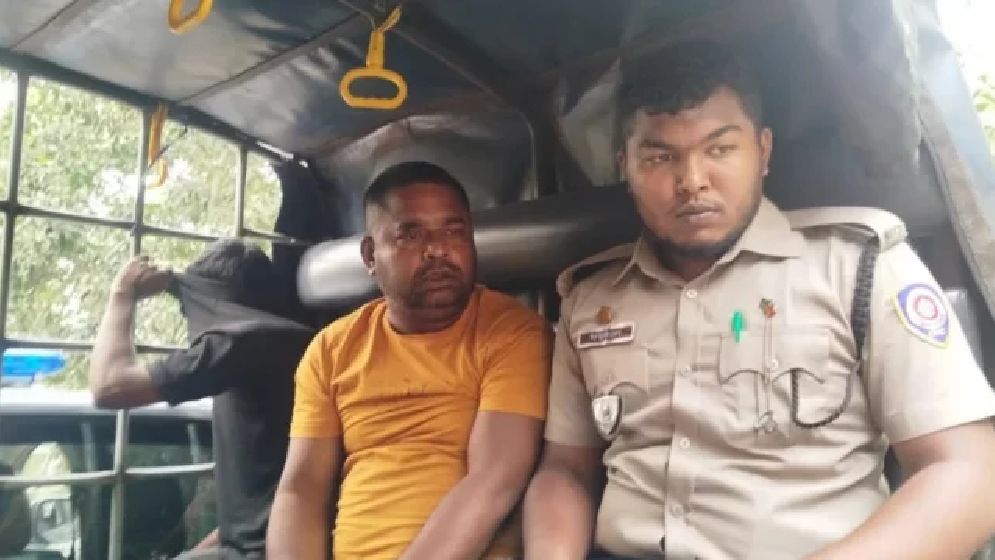 ইয়াবাসহ আটক সেই বিএনপি নেতাকে বহিষ্কার
