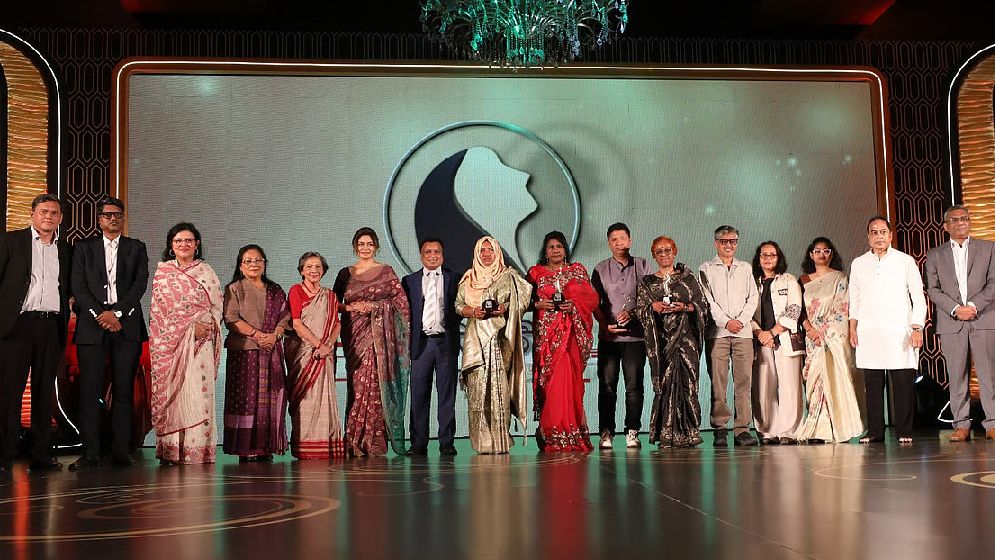 কীর্তিমতী সম্মাননায় চার অদম্য নারী