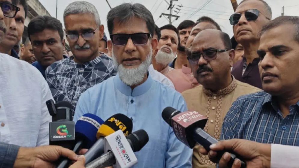 কুমিল্লা দুর্ঘটনায় নিহতদের পরিবারে ১ লাখ টাকা করে দেবে রেল কর্তৃপক্ষ