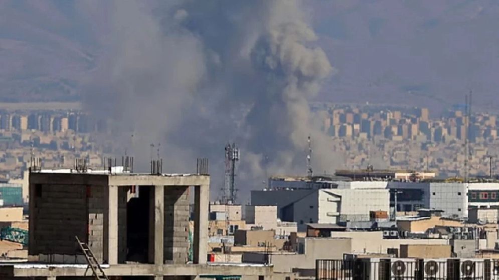 কোম শহরে আবাসিক এলাকায় ইসরায়েলি হামলায় নিহত ১৮