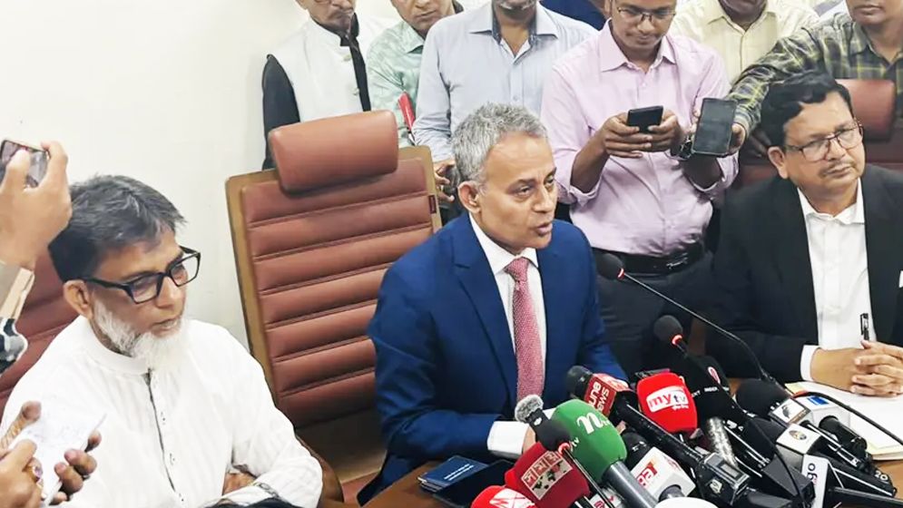 এবার ঈদযাত্রা স্বস্তিদায়ক: সড়কমন্ত্রী