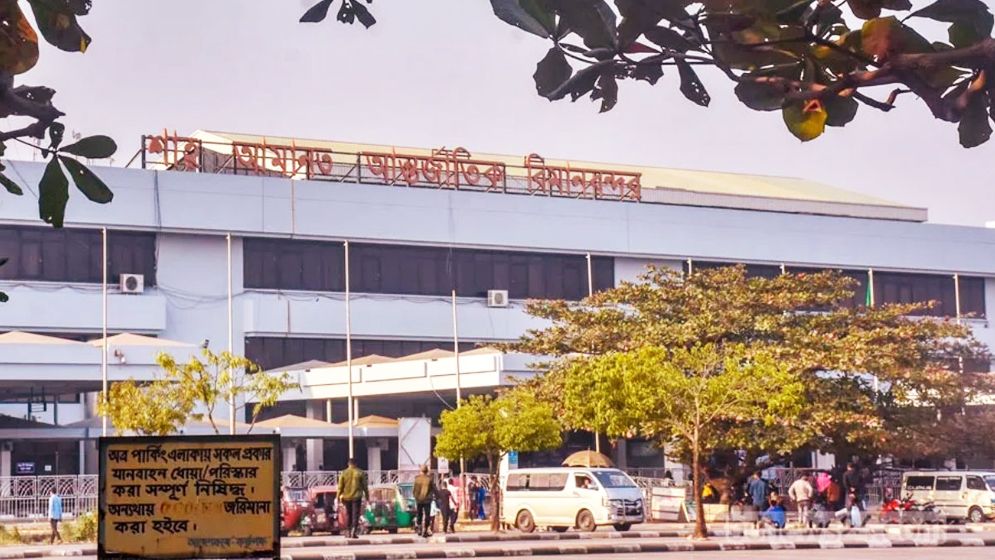 শাহ আমানতে মধ্যপ্রাচ্যের ১২ ফ্লাইট বাতিল