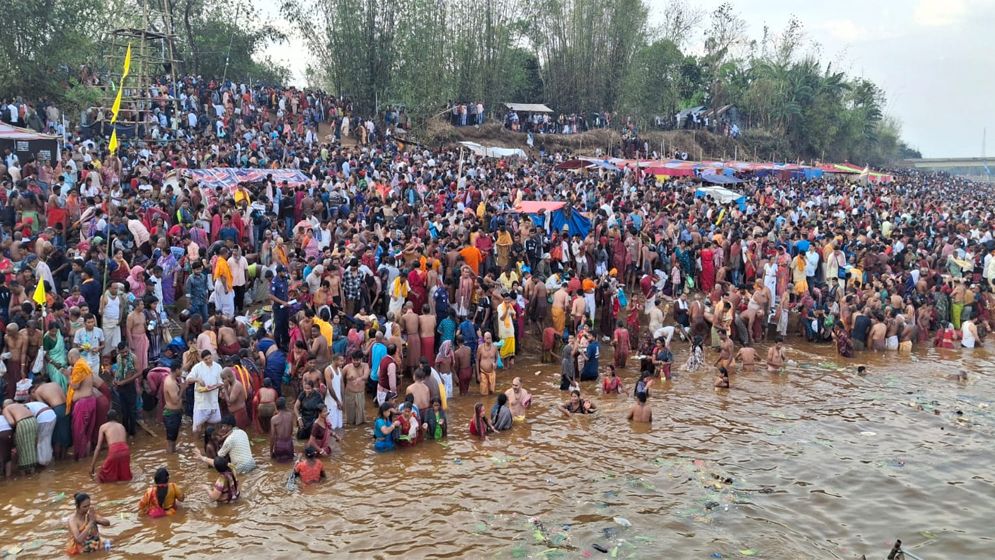 তাহিরপুর গঙ্গাস্নানে এসে ৫০ বছর বয়সি অজ্ঞাত ব্যক্তির মৃত্যু