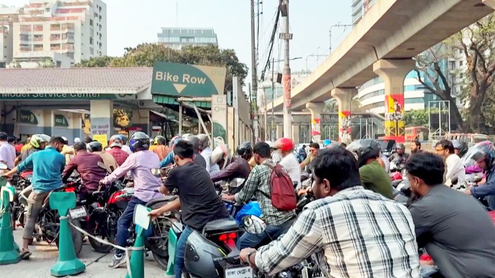 জ্বালানি সংকট: মার্কিন তেলের দিকে ঝুঁকছে এশিয়া