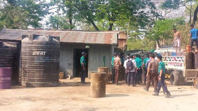 ৬ হাজার লিটার অবৈধ ডিজেল উদ্ধার