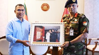 প্রধানমন্ত্রীর সঙ্গে বেপজার নির্বাহী চেয়ারম্যানের সৌজন্য সাক্ষাৎ