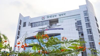 নির্বাচনে দায়িত্ব পালন না করায় সহকারী প্রিসাইডিং অফিসার বরখাস্ত