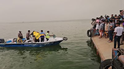 তৃতীয় দিনেও চলছে উদ্ধার অভিযান