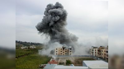 ইসরায়েলি হামলায় পাঁচজন লেবানিজ প্যারামেডিক নিহত