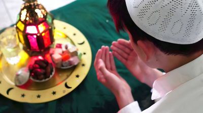 কেন রোজার প্রতিদান দেন স্বয়ং আল্লাহ?